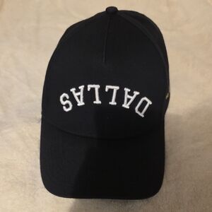 Black Dallas Cap